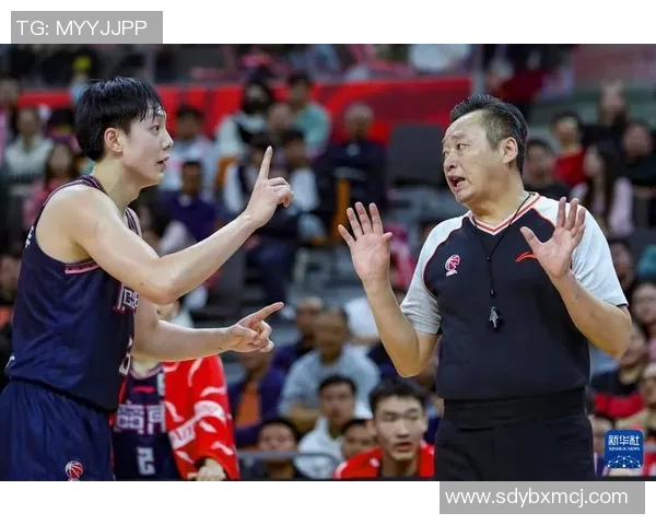 新疆伊力特大胜广东华南虎，周琦贡献双20+，全场沸腾！