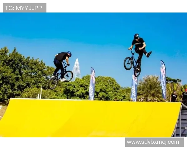 深圳极限运动队在世界攀岩锦标赛中以55分领先其他队伍勇夺积分榜首位